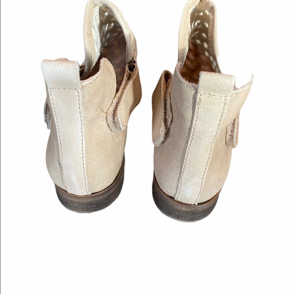 Musse & Cloud Beige Ankle Boots Size 7 - Picture 3 of 3